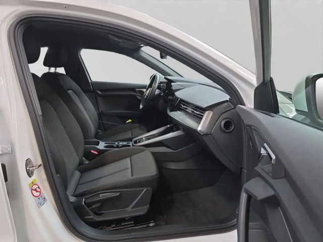 Audi A3 40 TFSI Hybride Sedan