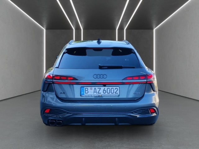 Audi A6 Avant Quattro S-Tronic