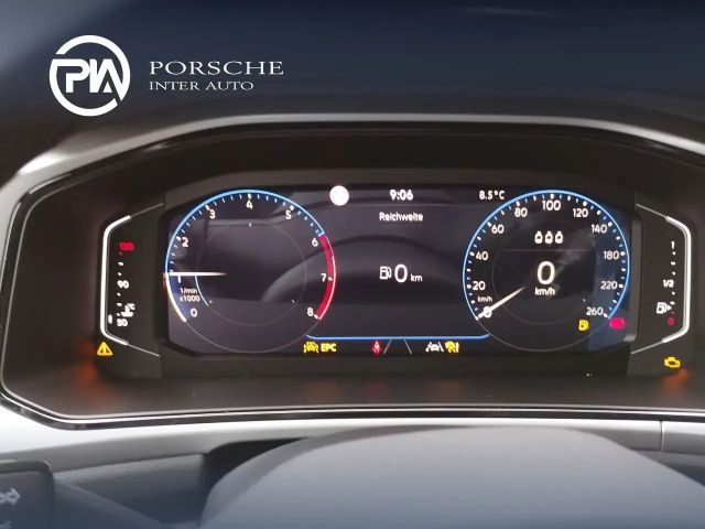 Volkswagen T-Roc Friends TSI