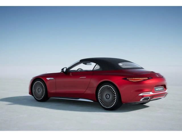 Mercedes-Benz SL 680 Maybach Monogram Series Pattern auf Motorhaube