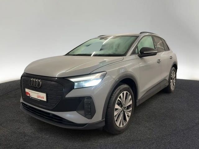 Audi Q4 e-tron 45 LED Navi DAB Sportsitze