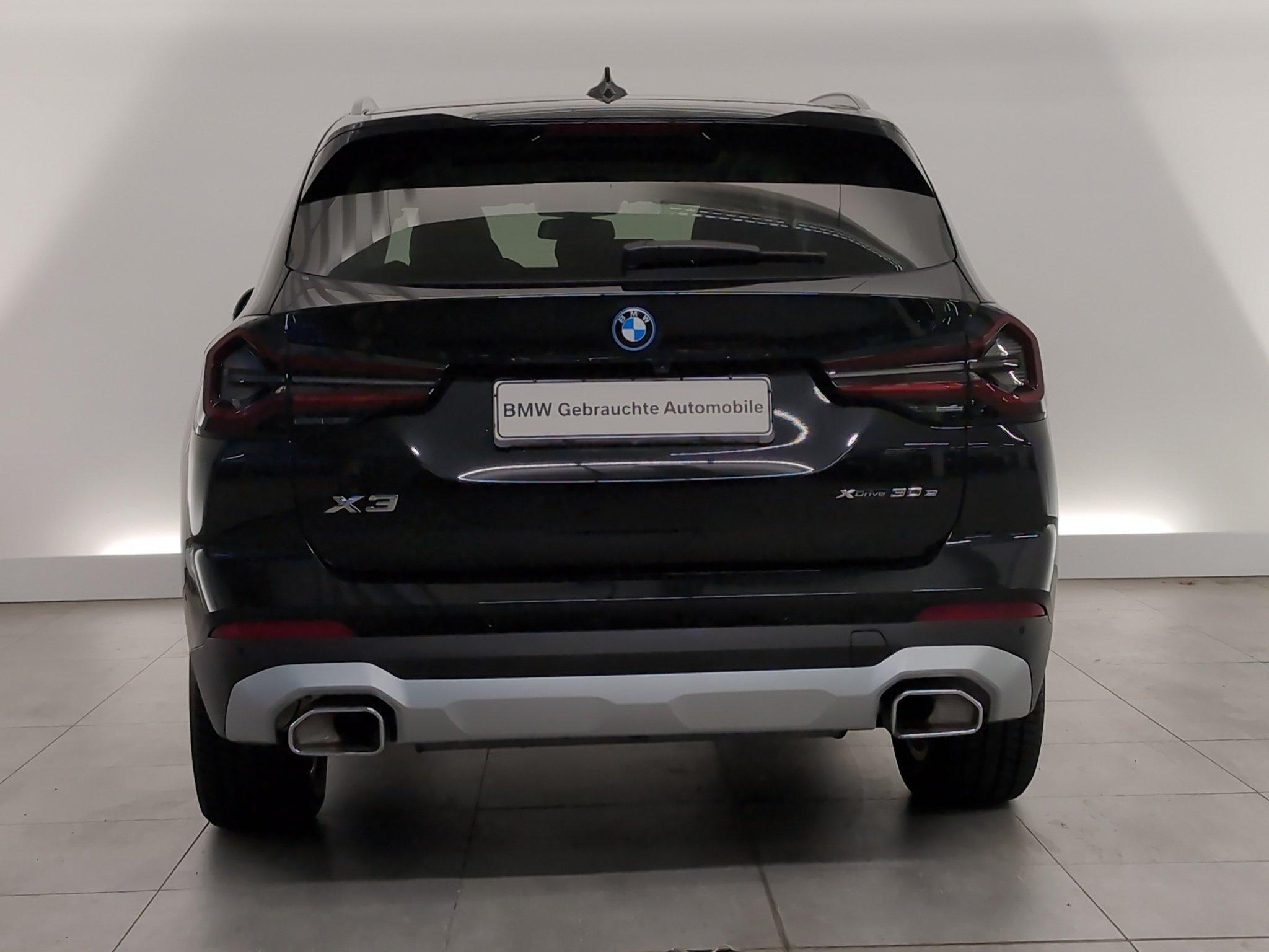 BMW X3 xDrive30e