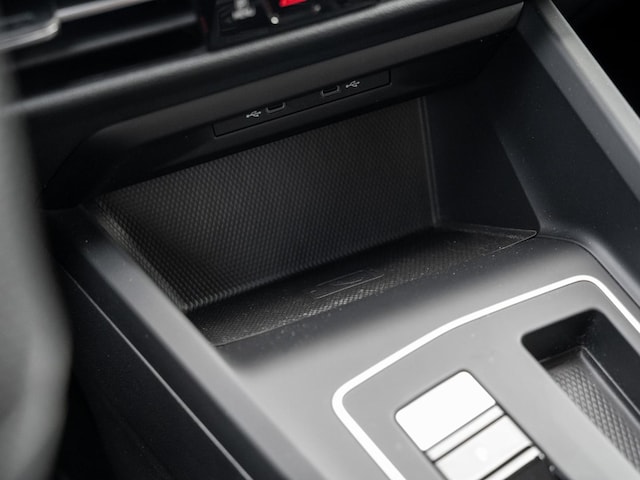 Volkswagen Golf 1.5 eTSI Golf VIII