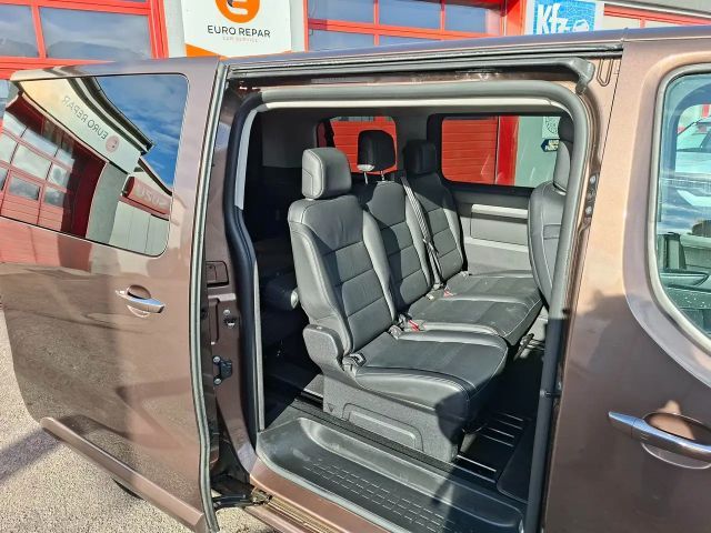 Citroën Spacetourer Shine