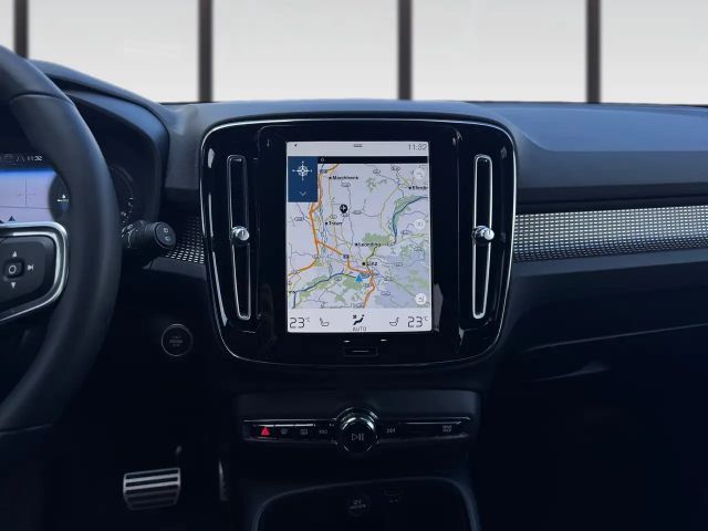 Volvo XC40 R-Design Recharge