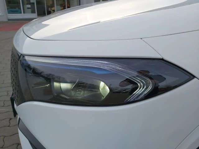 Mercedes-Benz EQA 300 4MATIC AMG Line