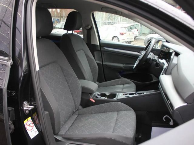 Volkswagen Golf DSG Golf VIII Life