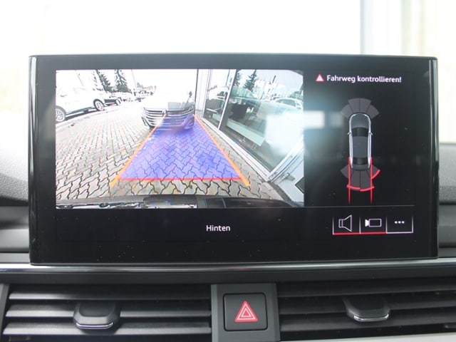 Audi A4 30 TDI S-Tronic Sedan