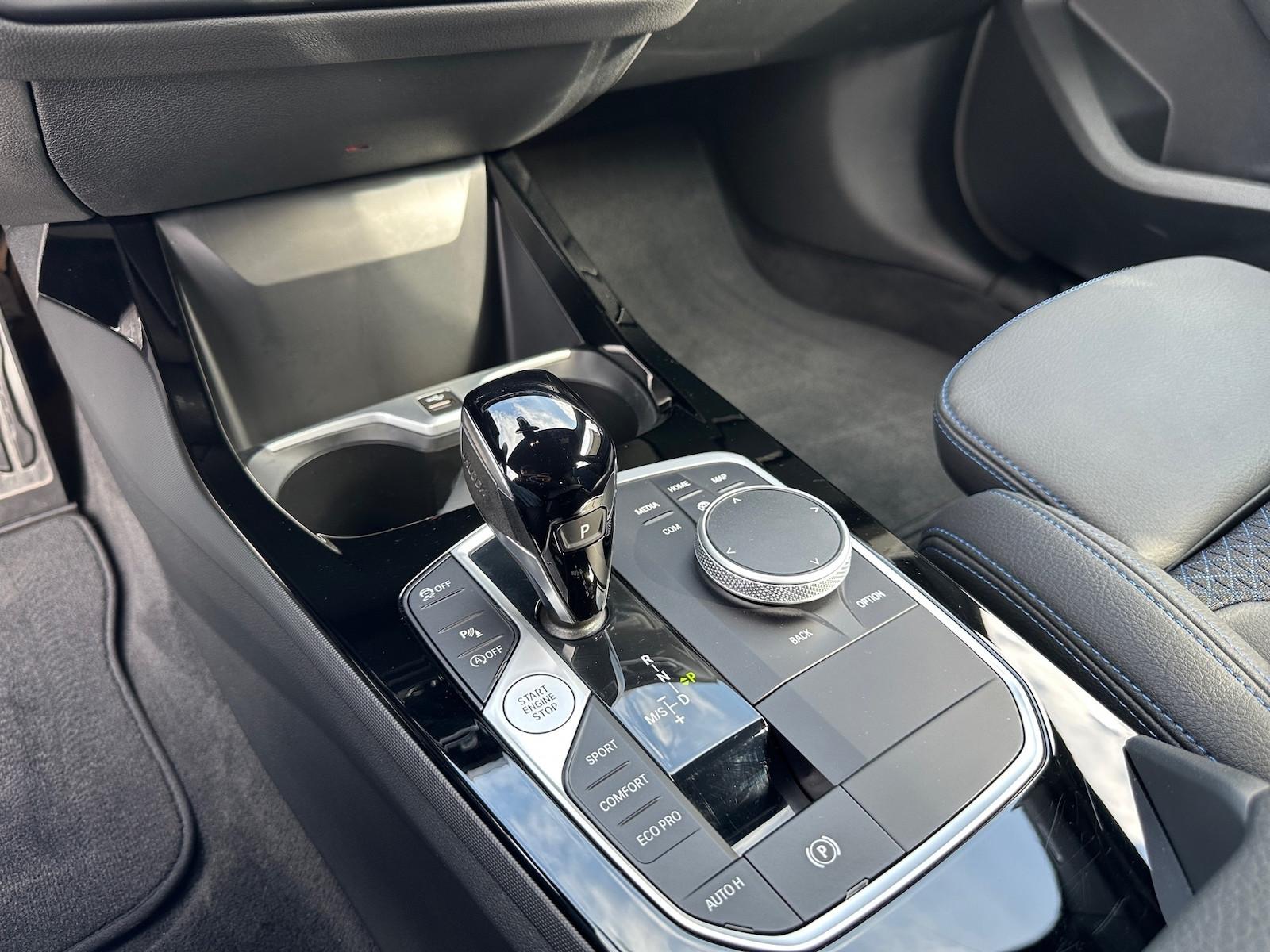 BMW 118 118i M-Sport Sedan