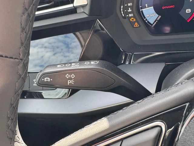 Audi A3 30 TFSI Sedan