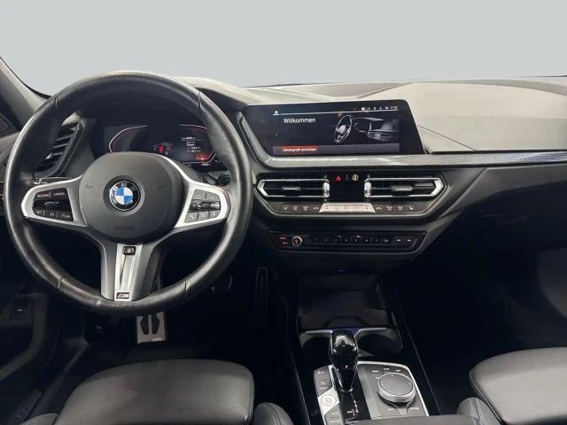 BMW 120 120i M-Sport Sedan