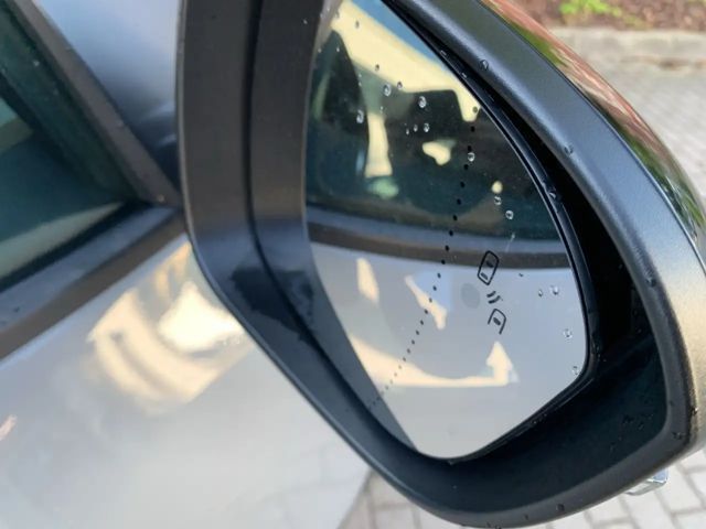 Renault Megane E-Tech E-Tech EV60 Iconic