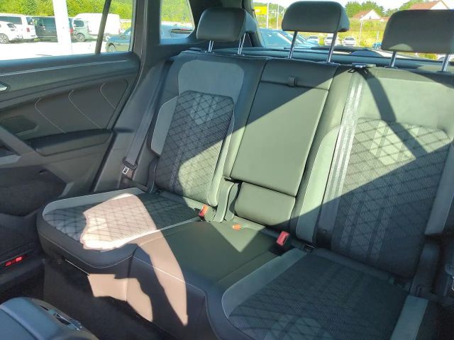 Volkswagen Tiguan R-Line eHybrid