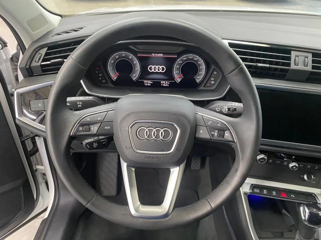 Audi Q3 35 TFSI