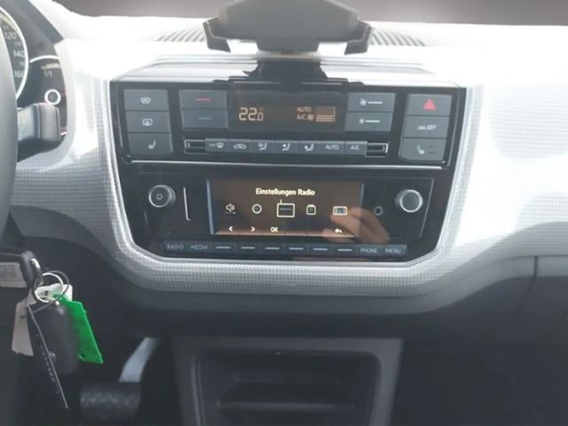 Volkswagen e-up! Plus Style