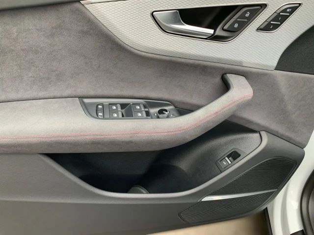 Audi RS Q8 Performance