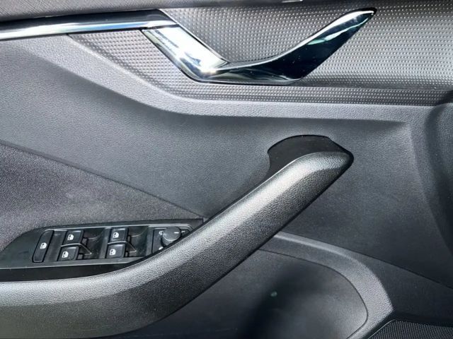 Skoda Kamiq 1.0 TSI Tour