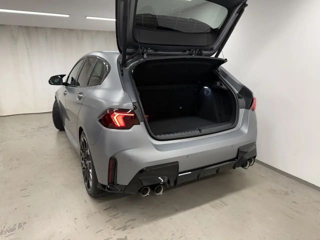 BMW 135 Sedan xDrive