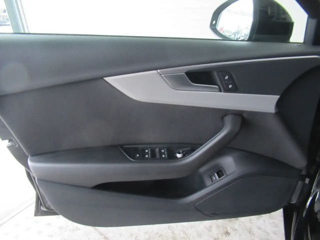 Audi A4 35 TDI Avant S-Tronic