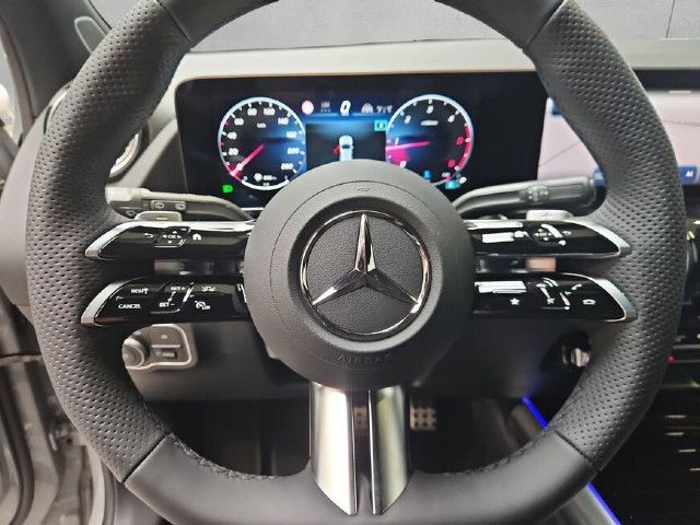 Mercedes-Benz GLA 220 4MATIC GLA 220 d