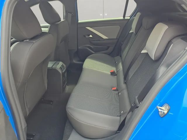 Opel Astra 1.2 Turbo Edition Turbo