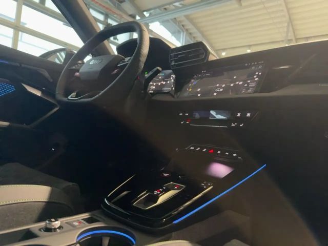 Audi RS3 S-Tronic Sedan Sportback