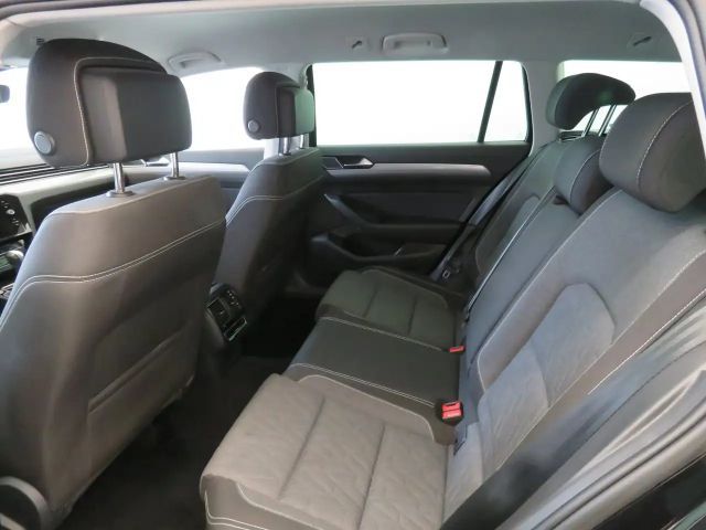 Volkswagen Passat Business DSG Variant