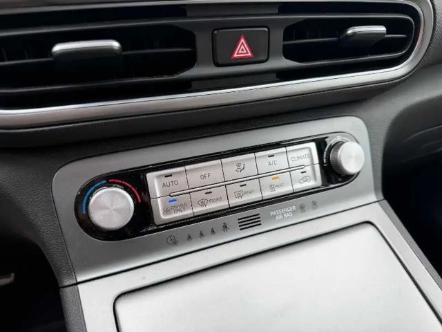 Hyundai Kona 64 kWh Electric Prime