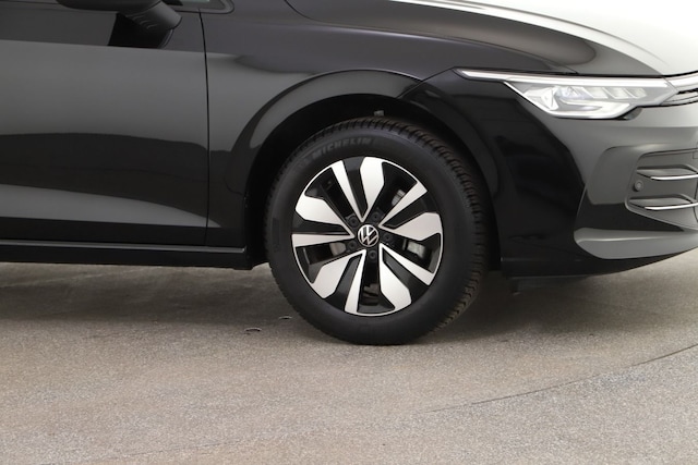 Volkswagen Golf 1.5 TSI Golf VIII Variant