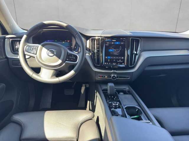 Volvo XC60 Dark Plus