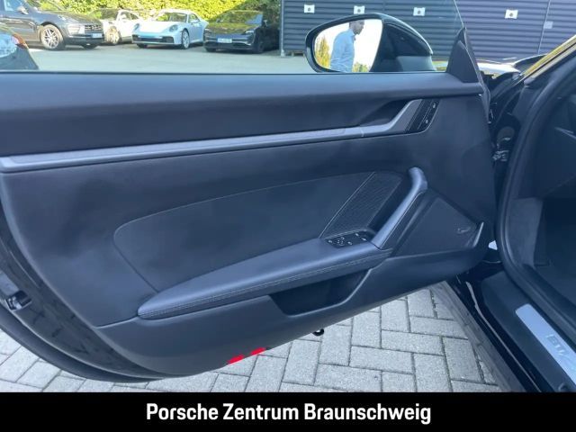 Porsche 992 Carrera Coupé