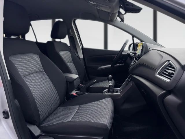 Suzuki S-Cross Hybrid