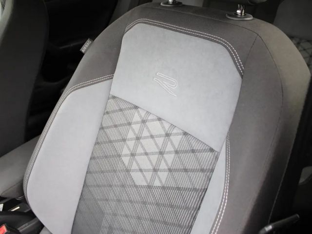 Volkswagen Taigo 1.0 TSI R-Line