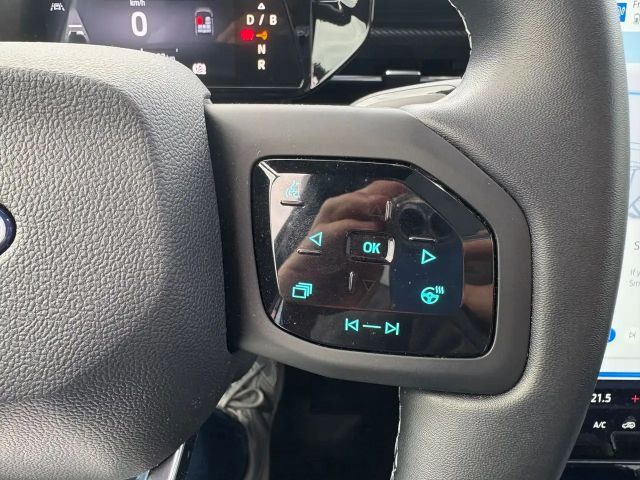 Ford Explorer Extended range Premium RWD