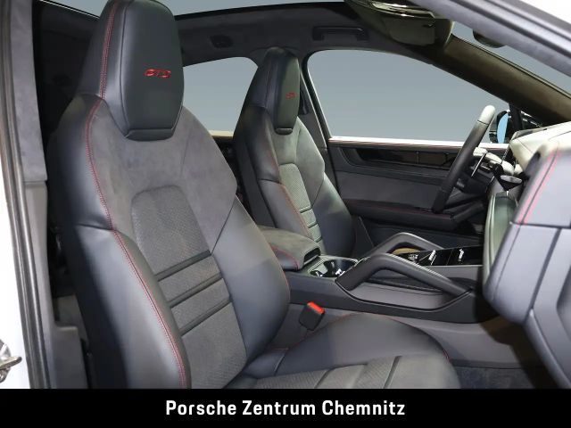 Porsche Cayenne 4 Coupé GTS