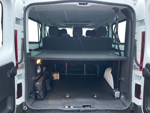 Renault Trafic Combi L2H1