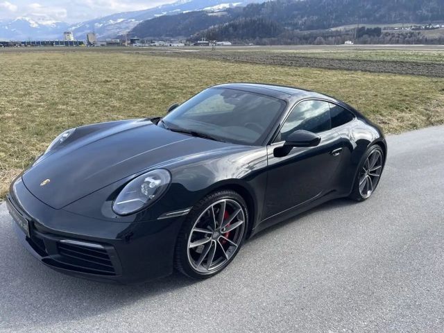 Porsche 911 4S 4x4 Carrera Coupé