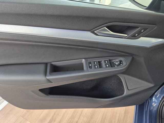 Volkswagen Golf 1.5 TSI Variant