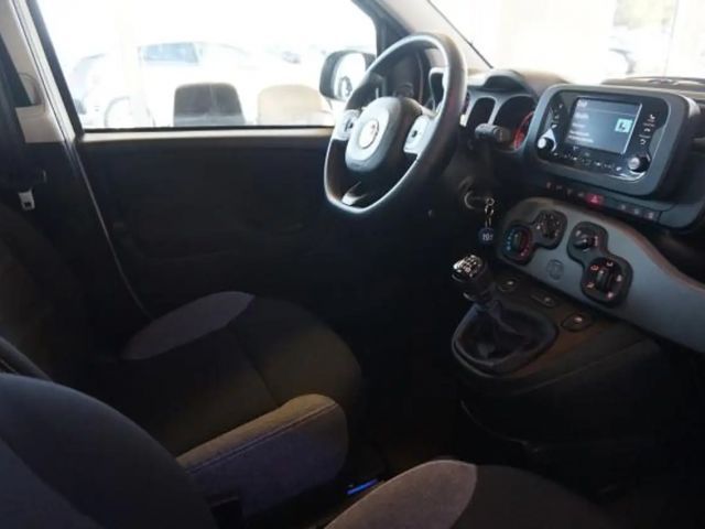 Fiat Panda PANDA 1,0 MHD KLIMA ZV 2X FH BLUETOOTH