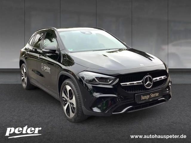 Mercedes-Benz GLA 220 4MATIC Progressive