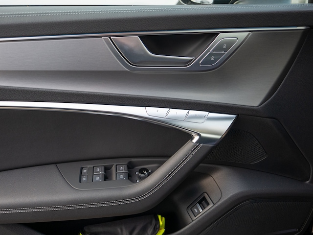 Audi A6 55 TFSI Quattro S-Line S-Tronic Sedan