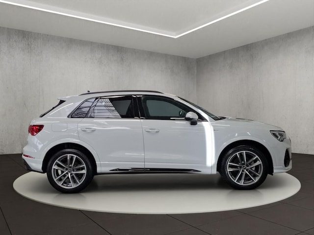 Audi Q3 35 TDI S-Line S-Tronic