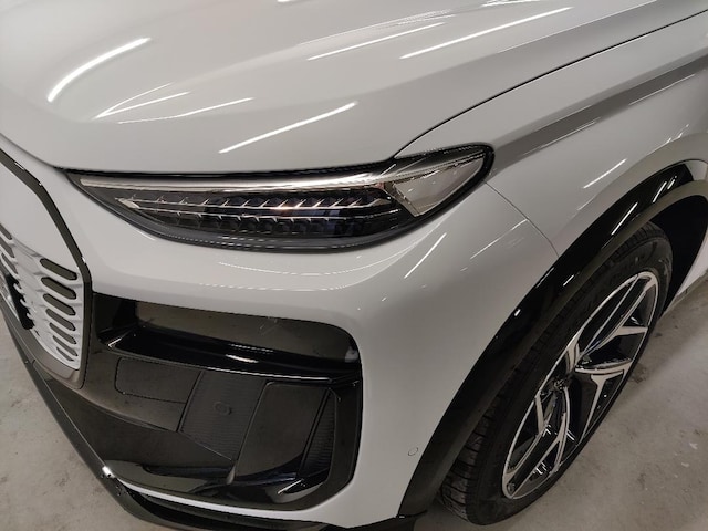 Audi Q6 e-tron Quattro