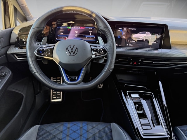 Volkswagen Golf 2.0 TSI Golf VIII