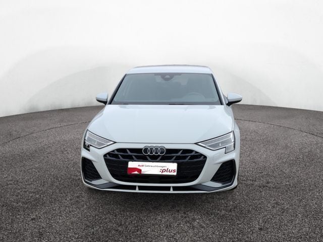 Audi A3 30 TFSI S-Line S-Tronic Sedan