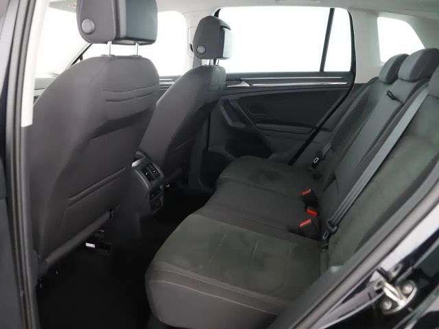 Volkswagen Tiguan 4Motion DSG Elegance Elegance
