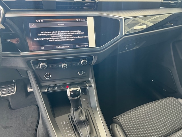 Audi Q3 35 TFSI S-Line S-Tronic