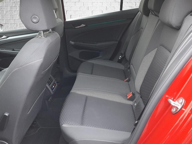 Volkswagen Golf ACTIVE 1,5 TSI STHZ|ACC|NAVI|LED|SHZ