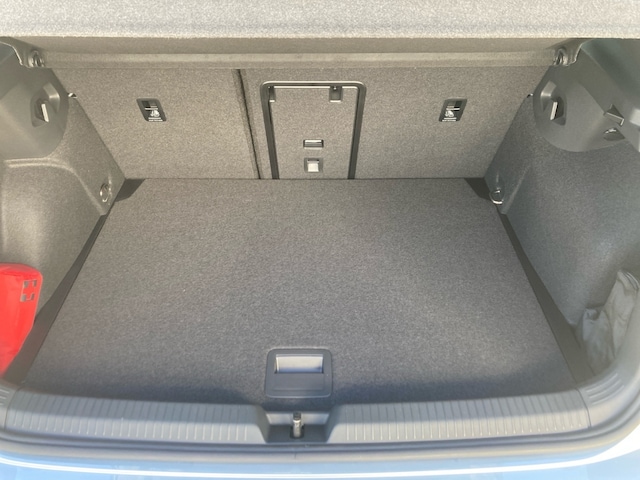 Volkswagen Golf 1.5 eTSI DSG Golf VIII IQ.Drive