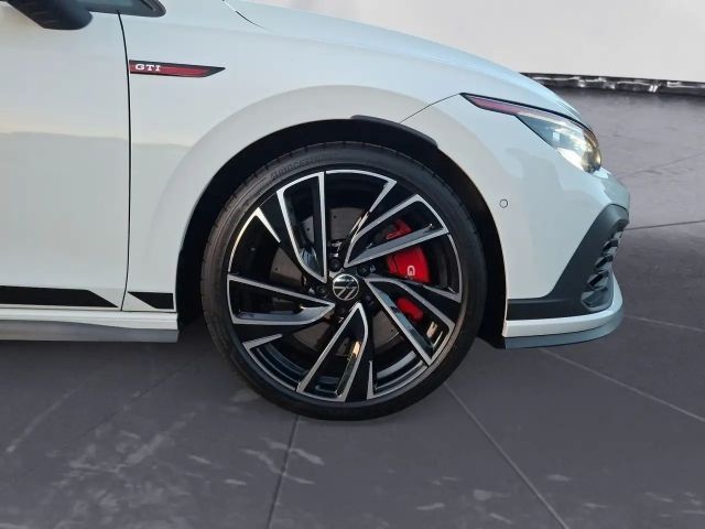 Volkswagen Golf 2.0 TSI DSG GTI